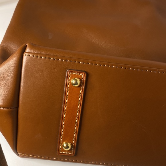 Genuine Dooney and Burke lock sac - Picture 4 of 5